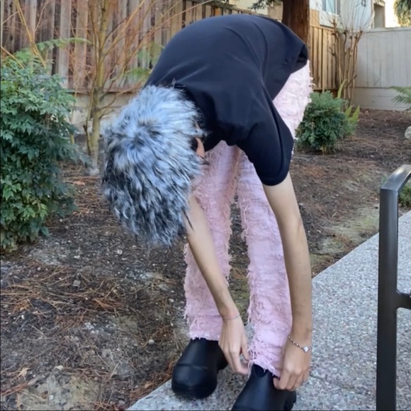 Meet your Posher, Jonathan - Picture 1 of 1